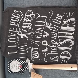 Kitchen Dish Towel Spatula Gift Set Hugs Kisses Love Help Dishes Best Mom Ever
